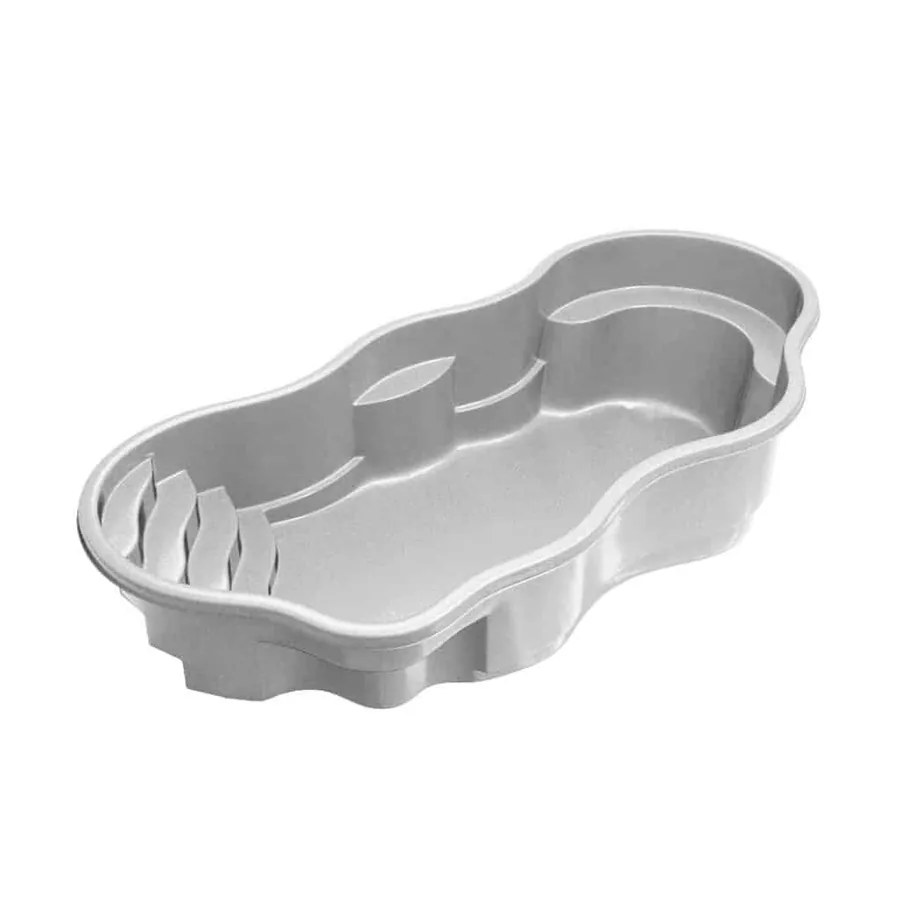Bermuda 12 fiberglass pool shape, a Latham model