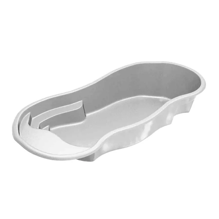 Vista Isle fiberglass pool shape, a Latham model